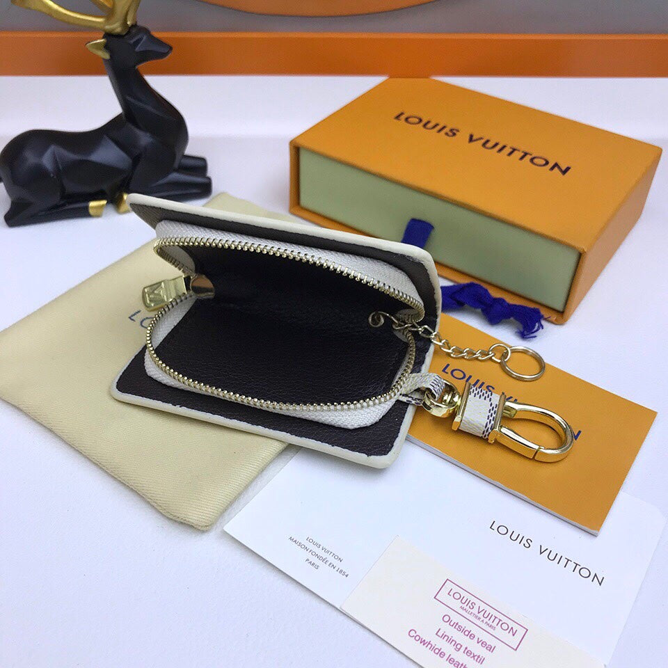 GLM -Top Quality Keychains LUV 067