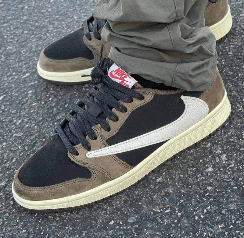 GLM - TS x AJ1 Barb Low Top