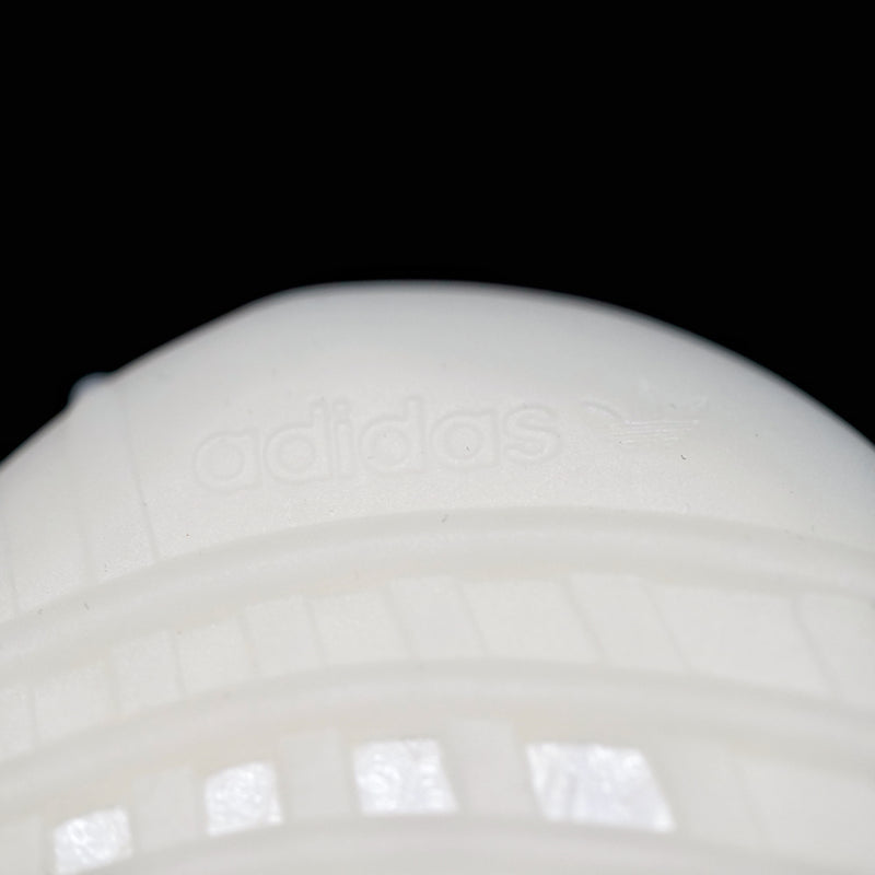 GLM - Yzy 350 White Zebra Sneaker