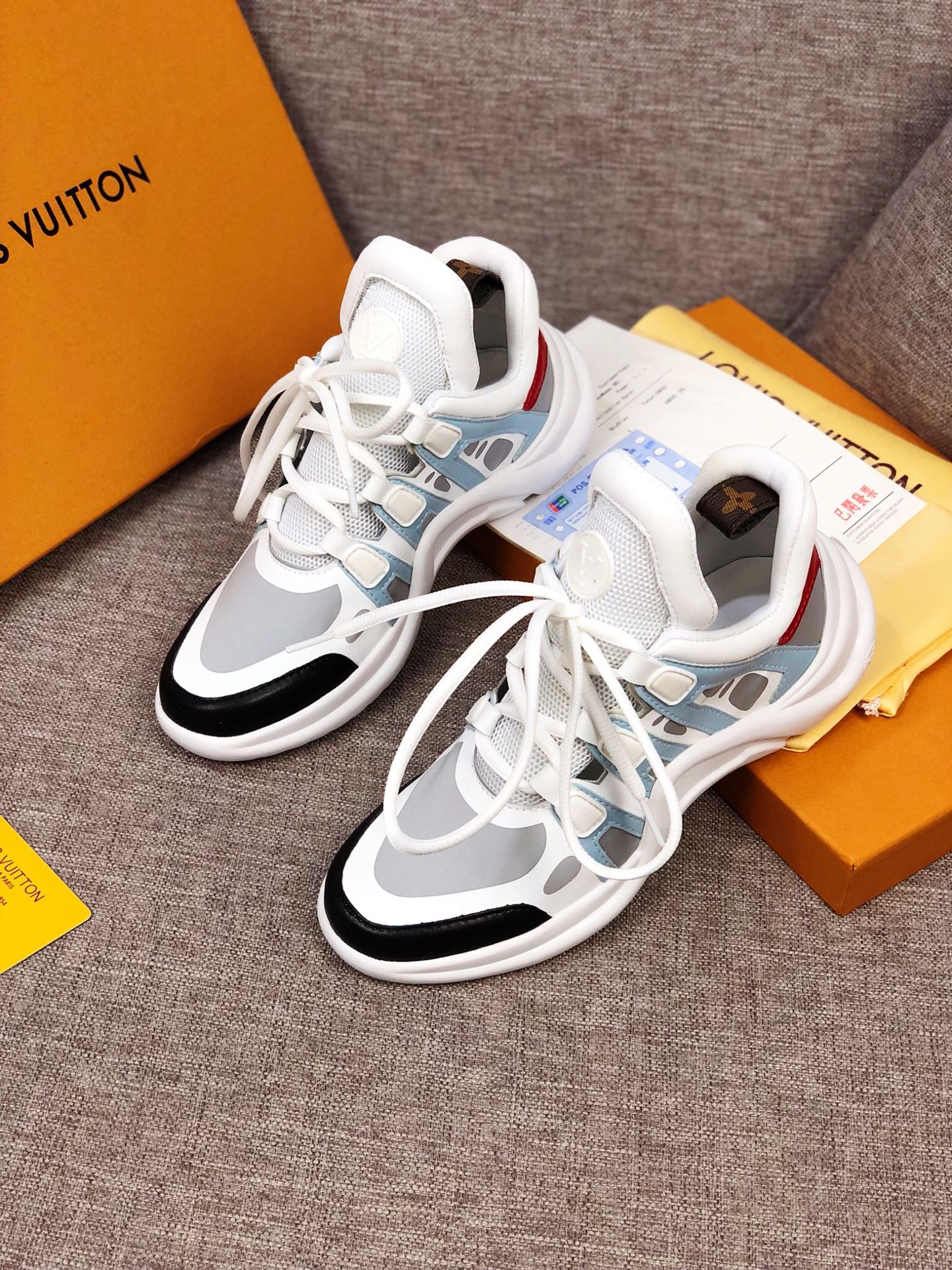GLM - LUV Archlight White Black Sneaker