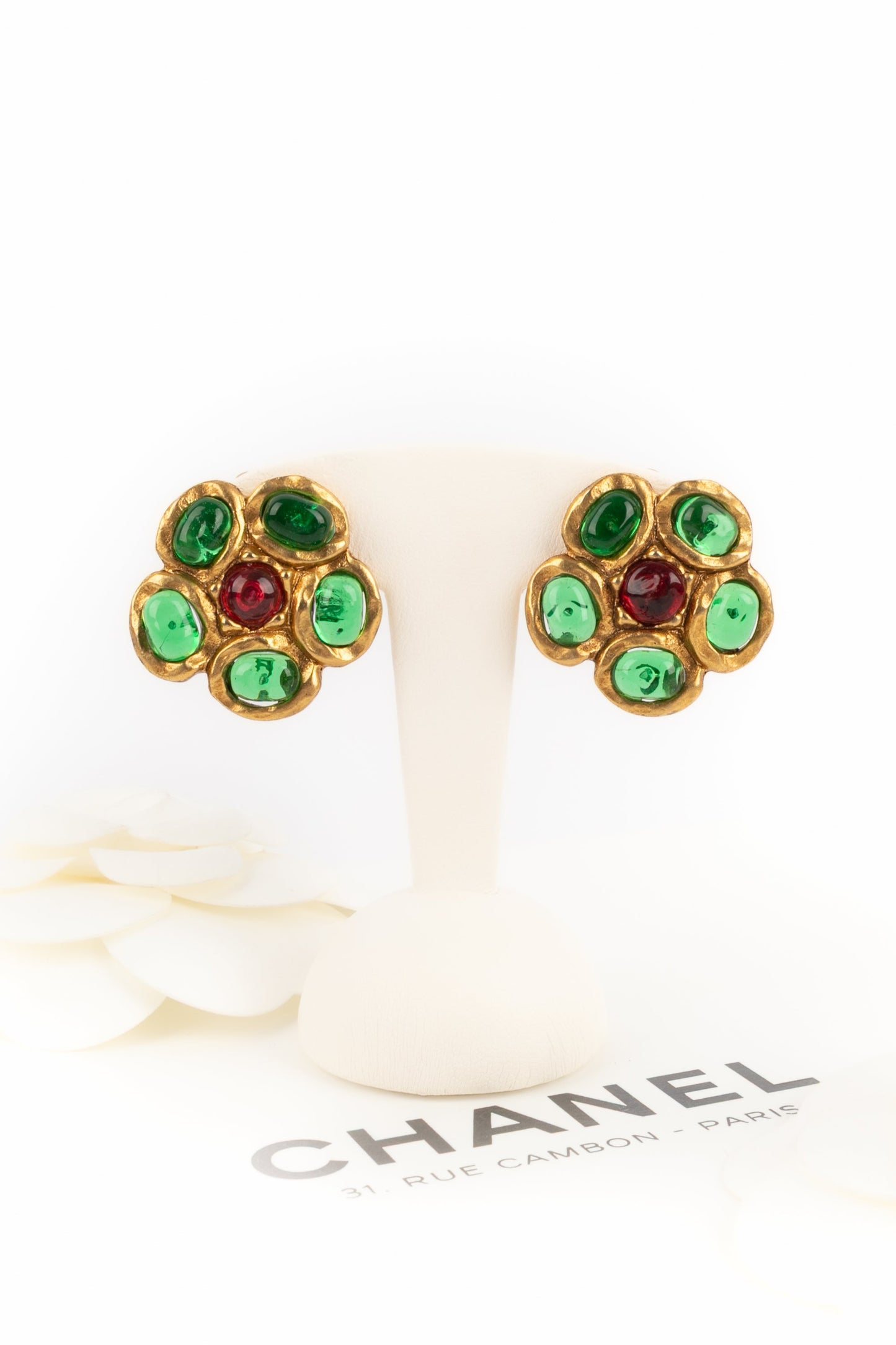 Boucles d'oreilles fleurs Chanel