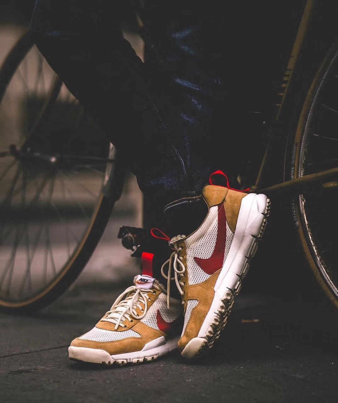 GLM - NKE Hardaway Foam Mars Yard 2.0
