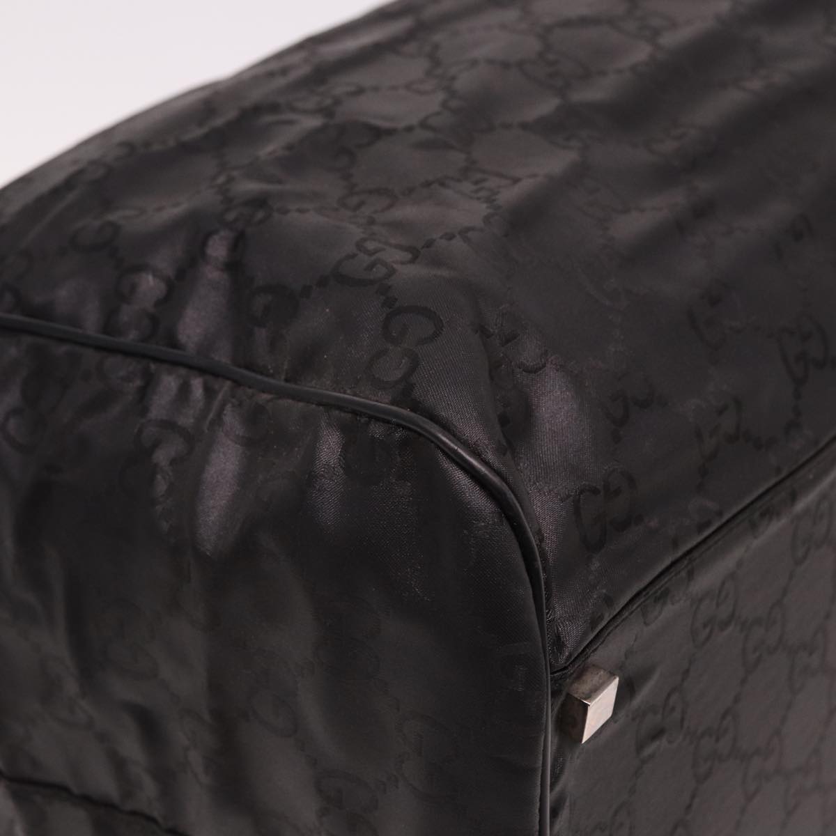 Gucci GG pattern