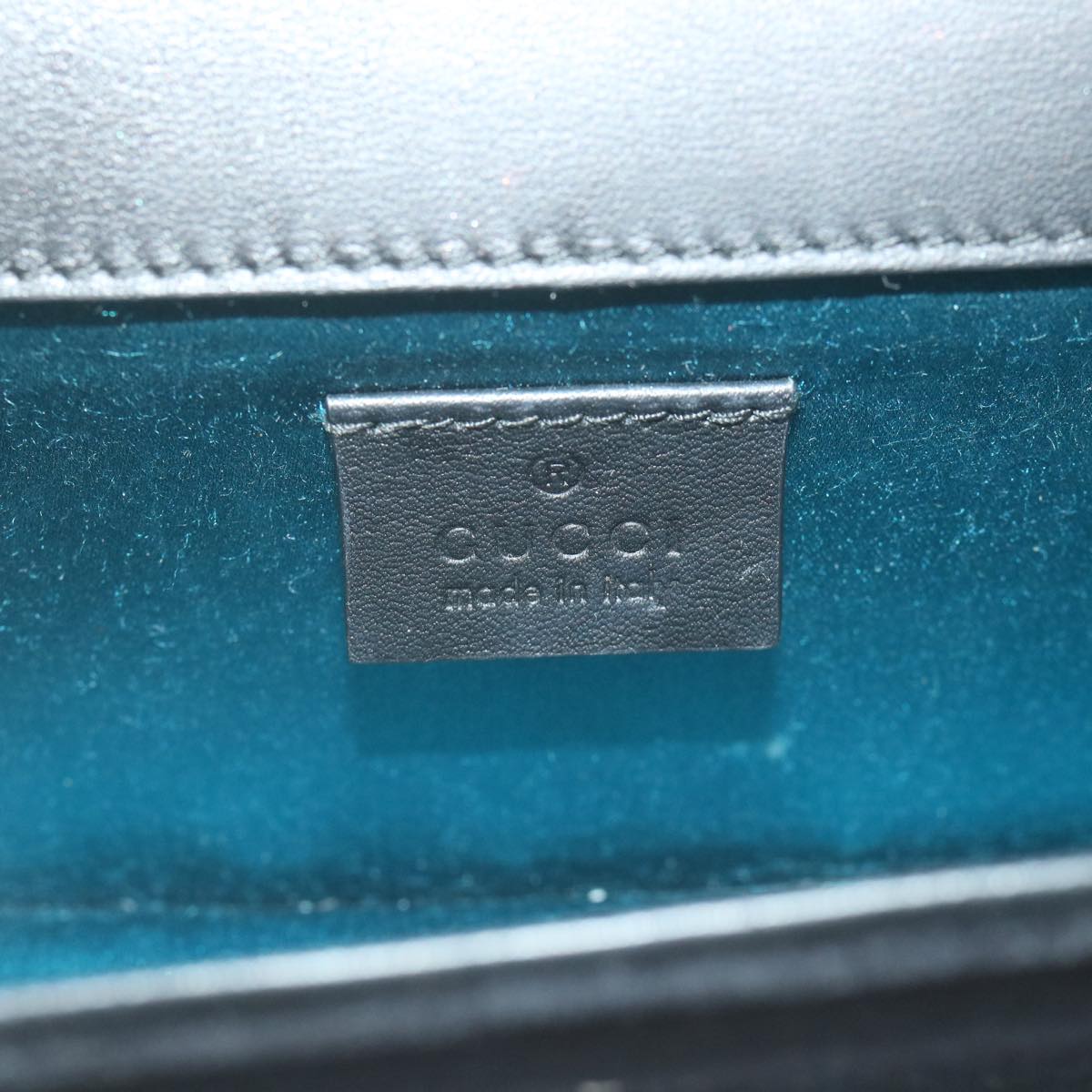 Gucci --