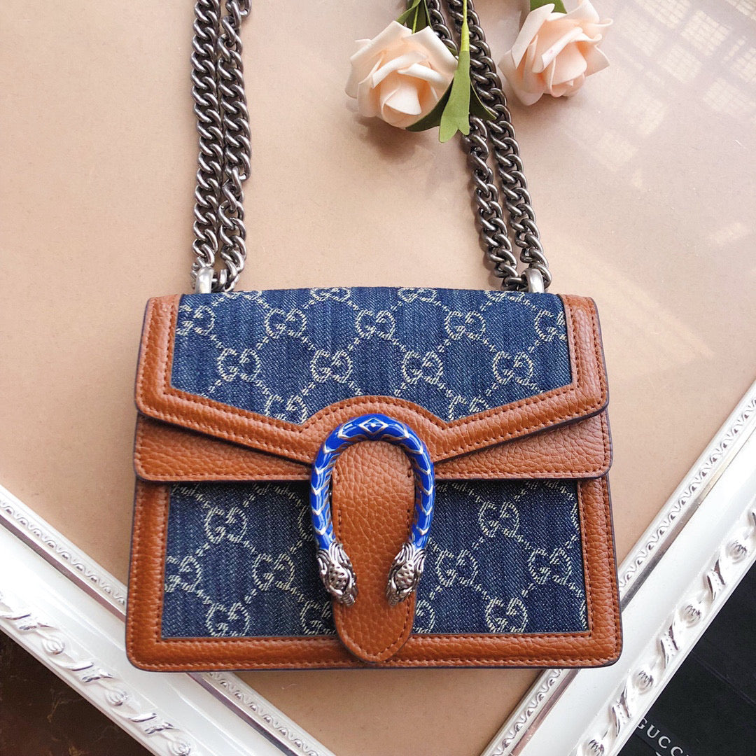 GC233  Mini:7.1x3.9inch	 Small:7.9x6.1x2inch    Medium:11x6.7x3.2inch