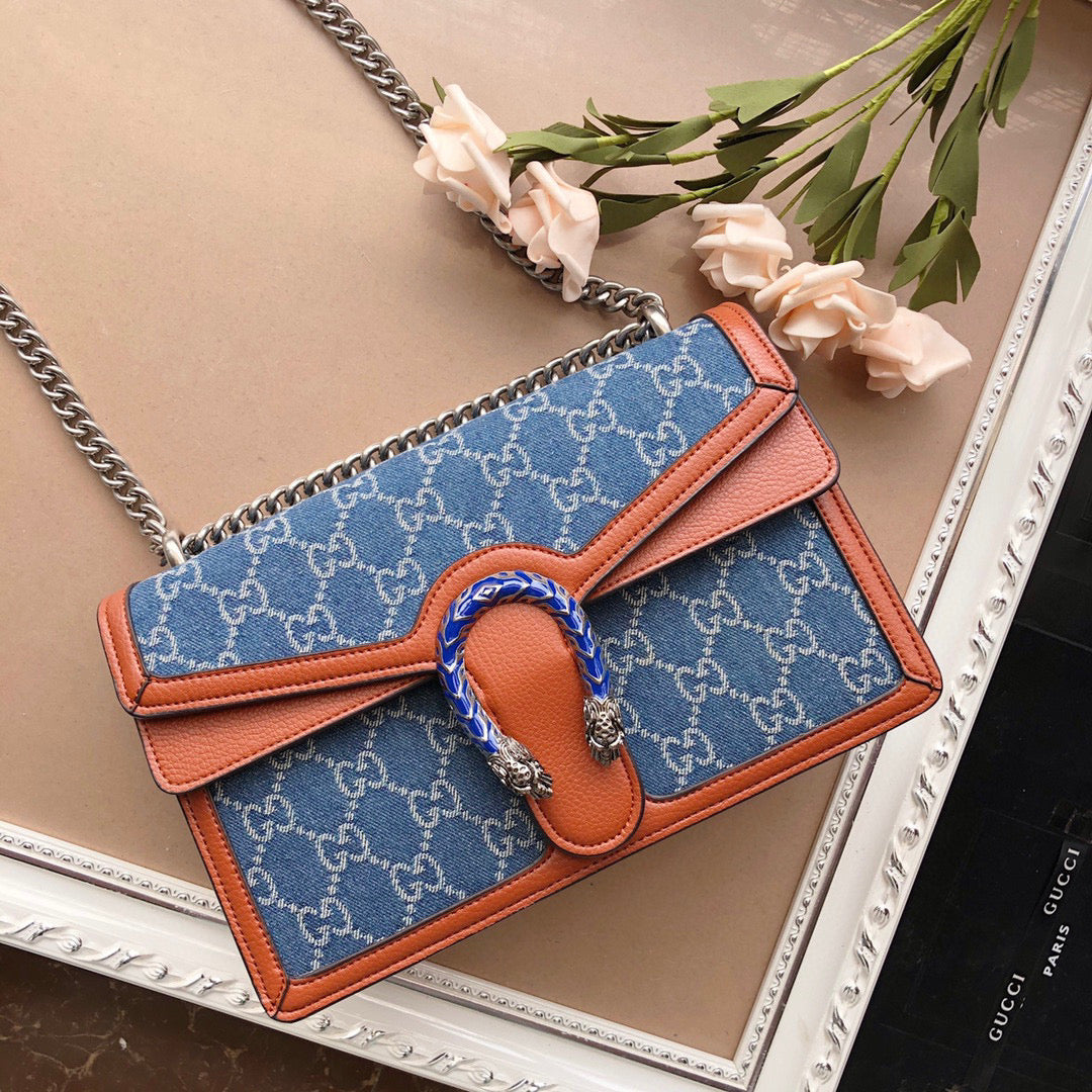 GC233  Mini:7.1x3.9inch	 Small:7.9x6.1x2inch    Medium:11x6.7x3.2inch