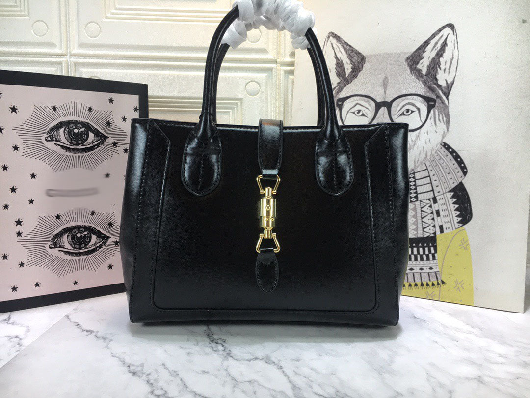 GC307 11.8x9.5x4.7inch