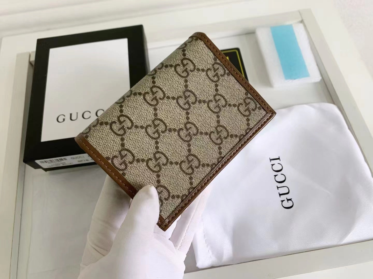 GC337   4.3x3.3x1.2inch