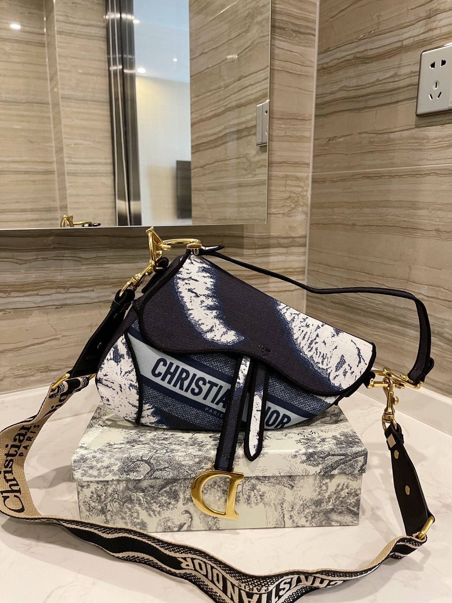 GLM - Top Quality Bags DIR 203