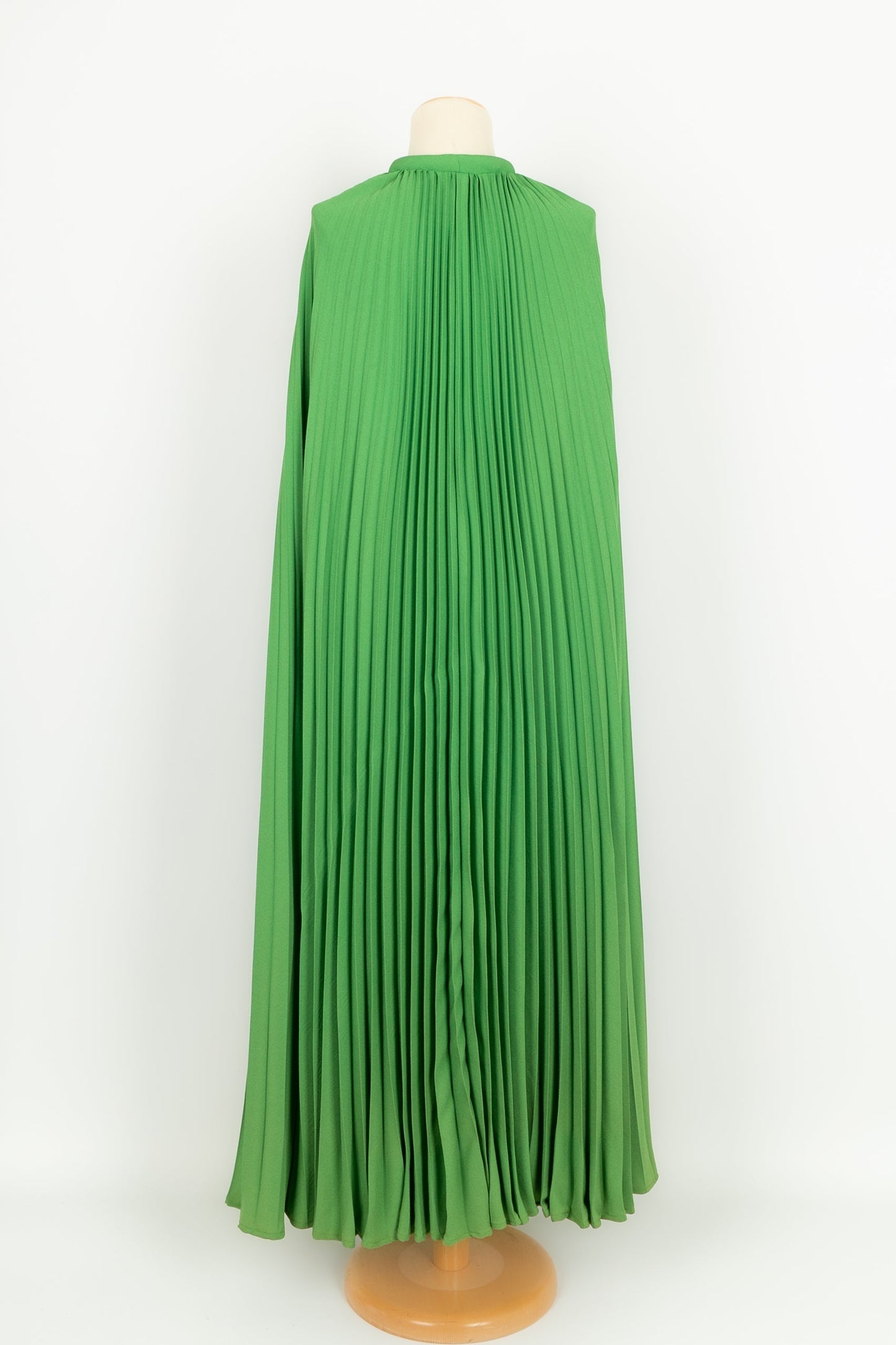 Robe et cape Azzaro