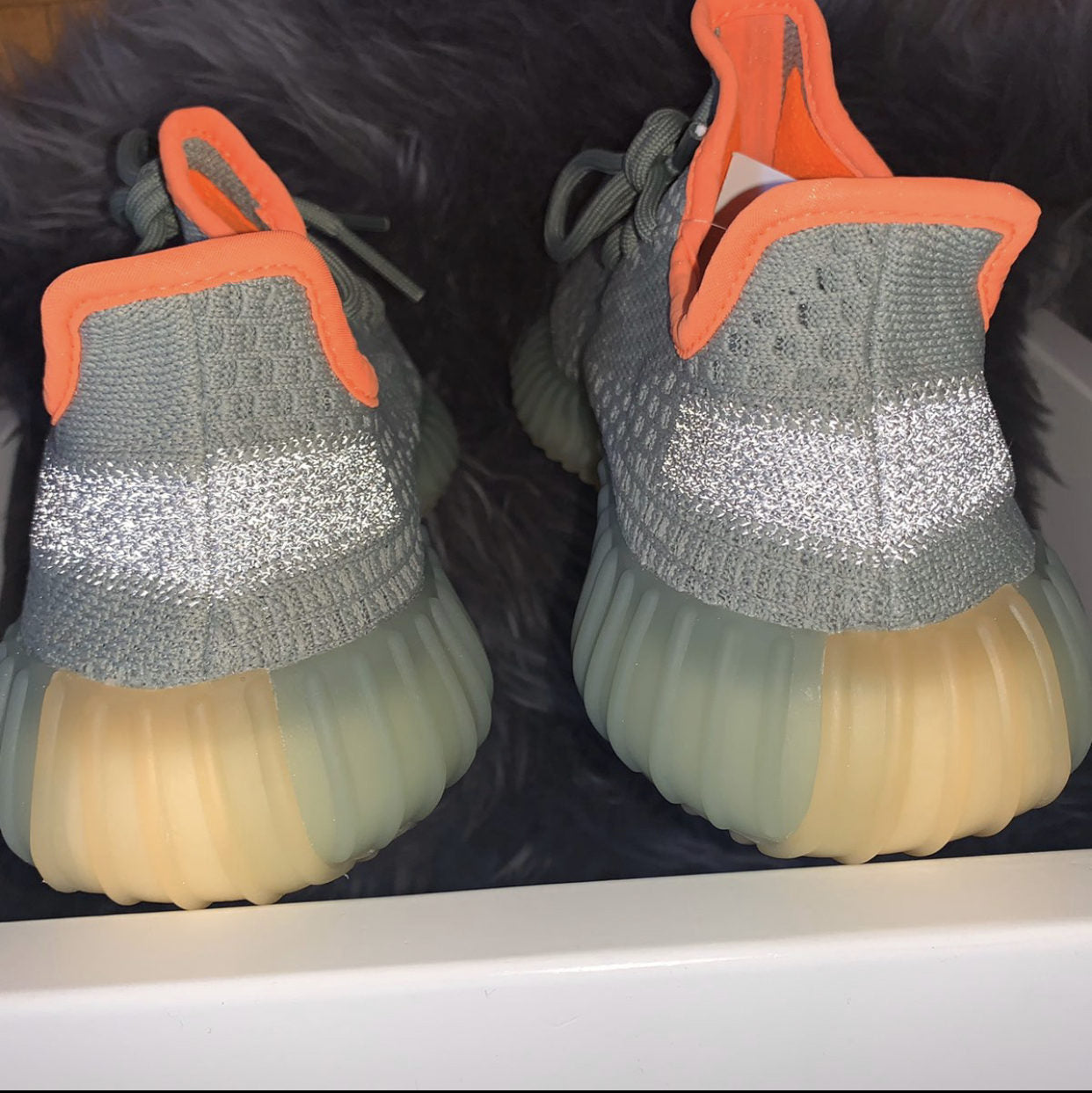 GLM - Yzy 350 Gray Orange Sneaker