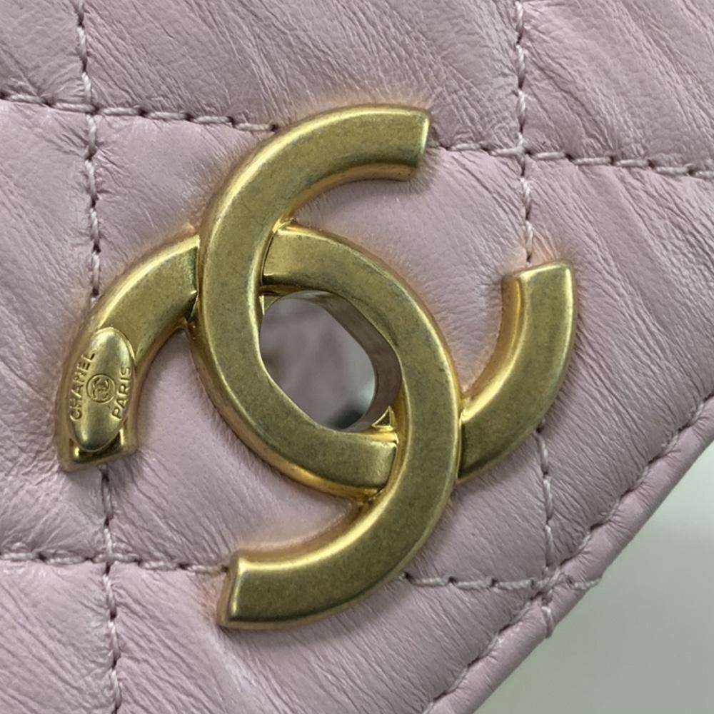 Chanel Mini Flap Bag Pink with too handle