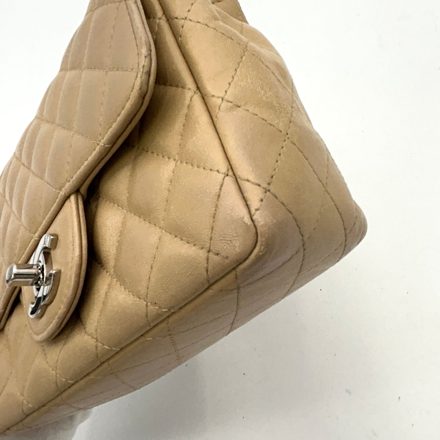 Chanel Beige Quilted Lambskin WD299559