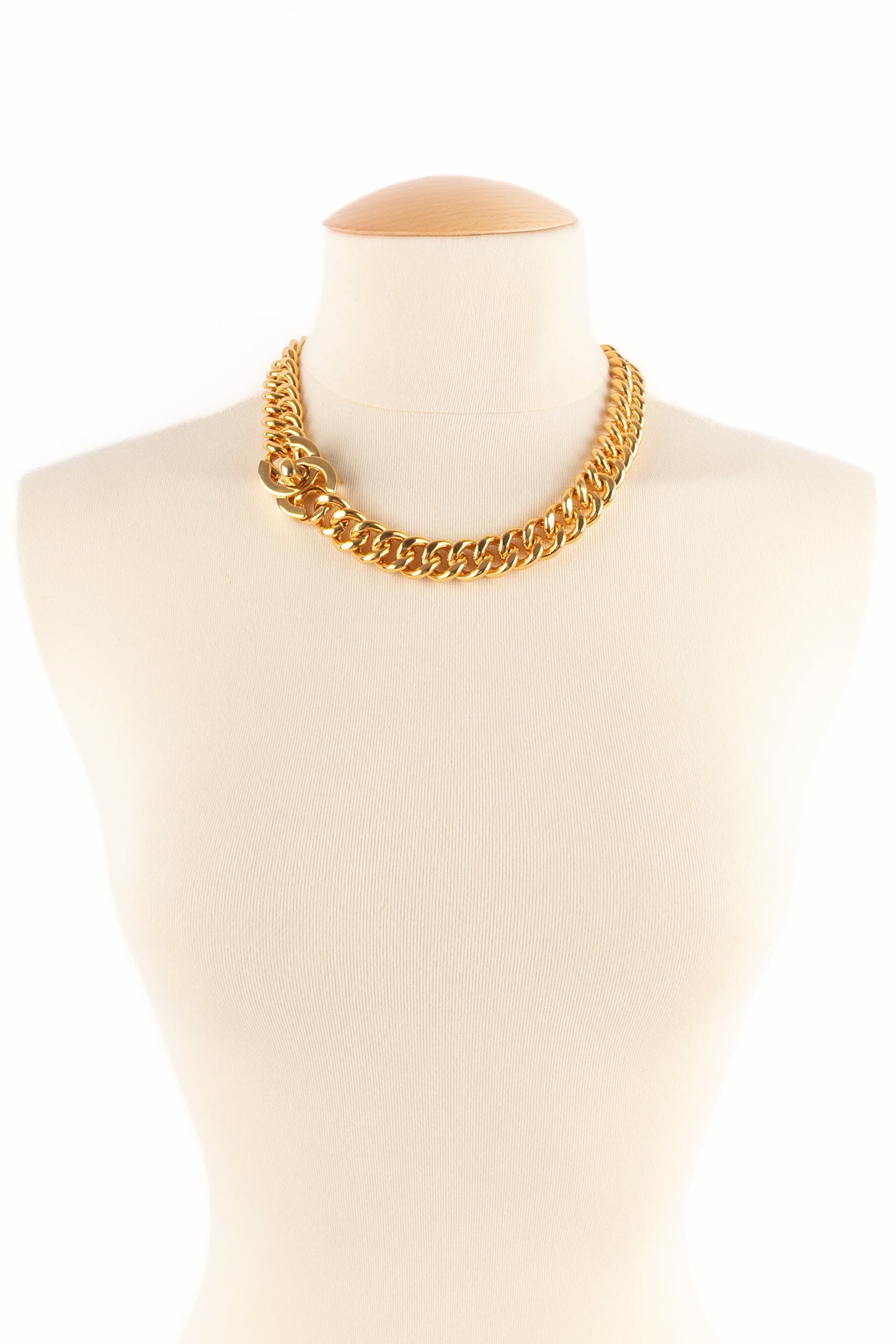 Collier tourniquet Chanel