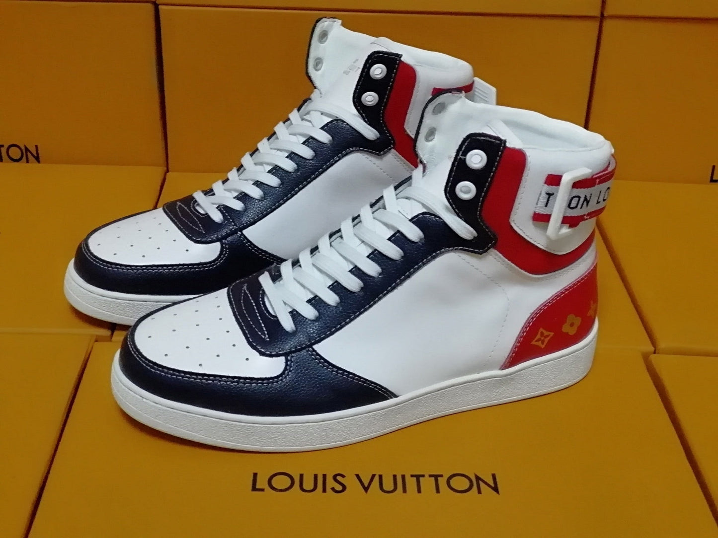 GLM - Luv Rivoli Black Red Sneaker