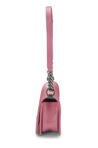 Chanel,  Pink Chevron Calfskin Boy Bag Medium, Pink