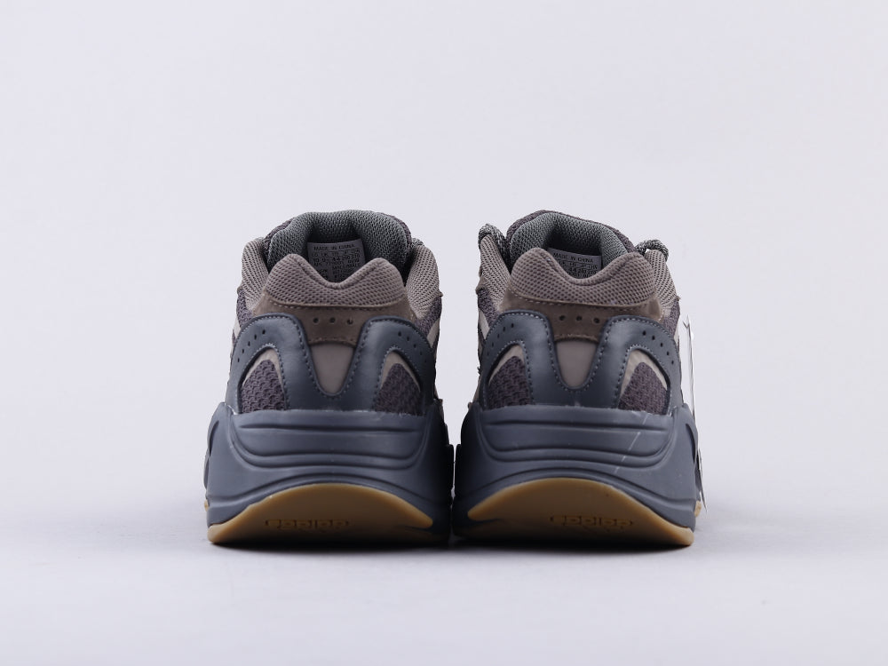 GLM - Yzy 700 Geode Sneaker