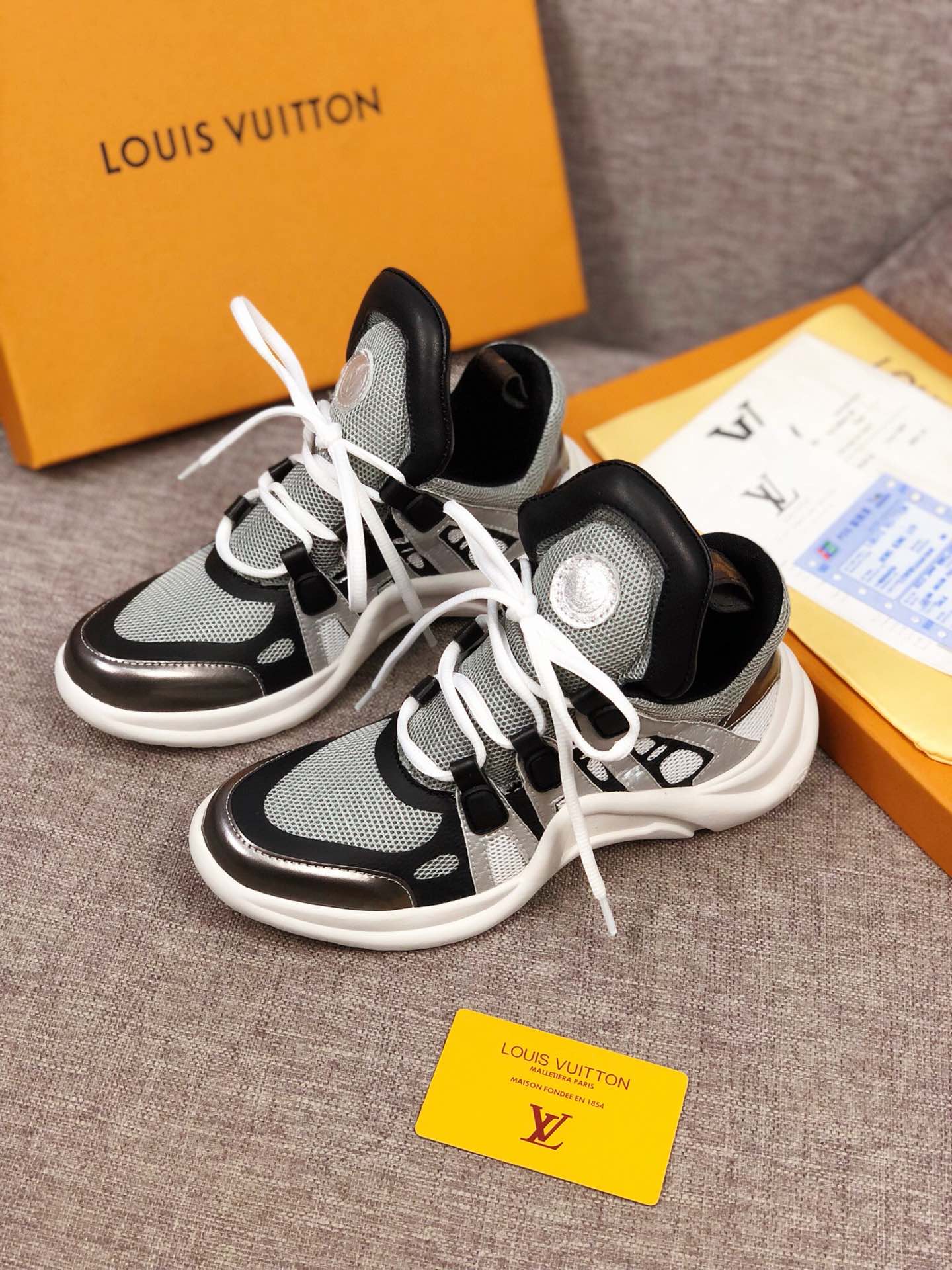 GLM - LUV Archlight Brown Black Sneaker