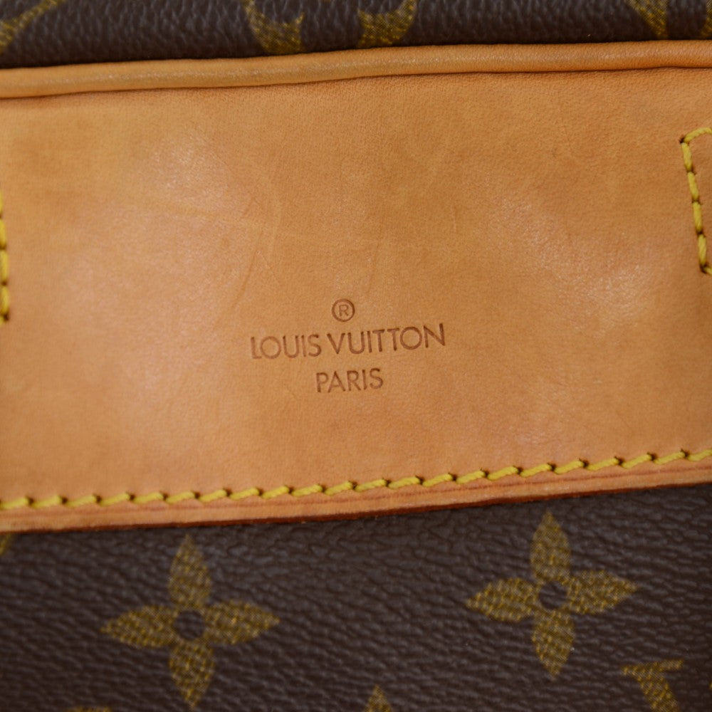Louis Vuitto Deauville Monogram Canvas Handbag