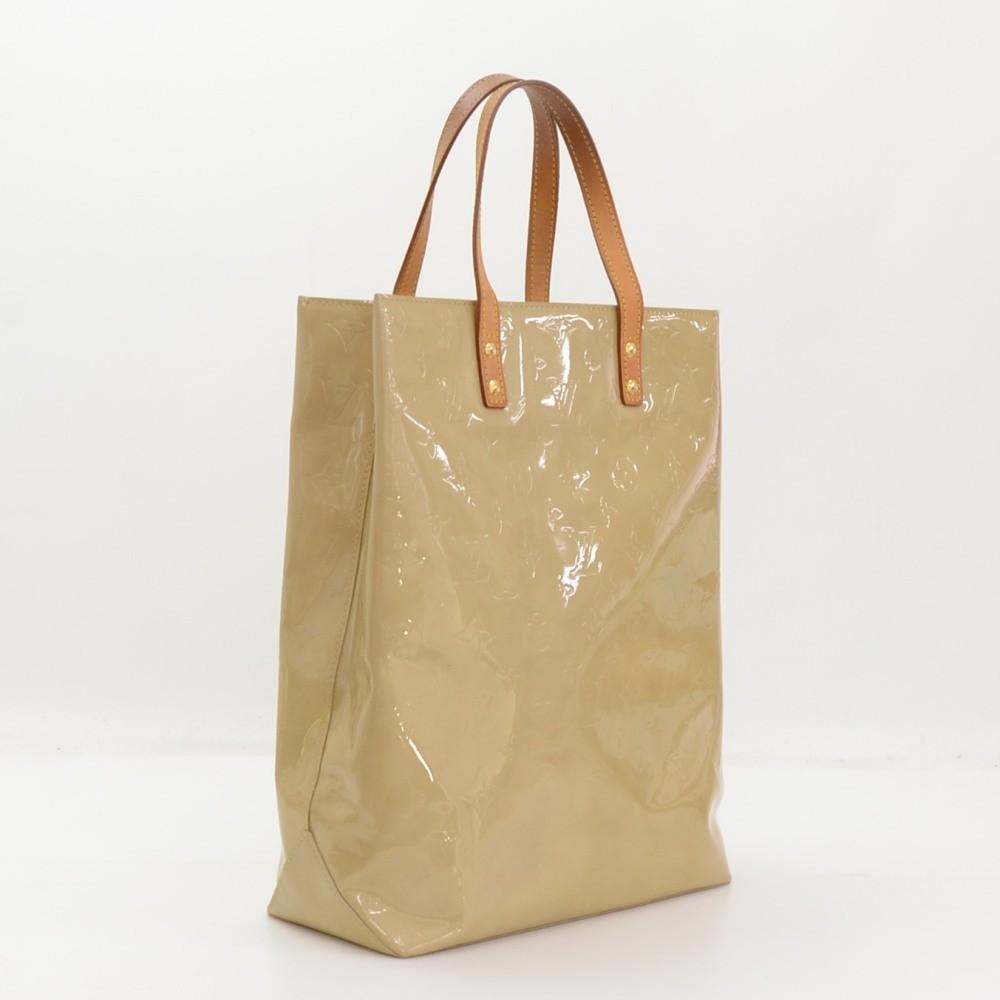 Louis Vuitto Reade MM Patent Leather Handbag