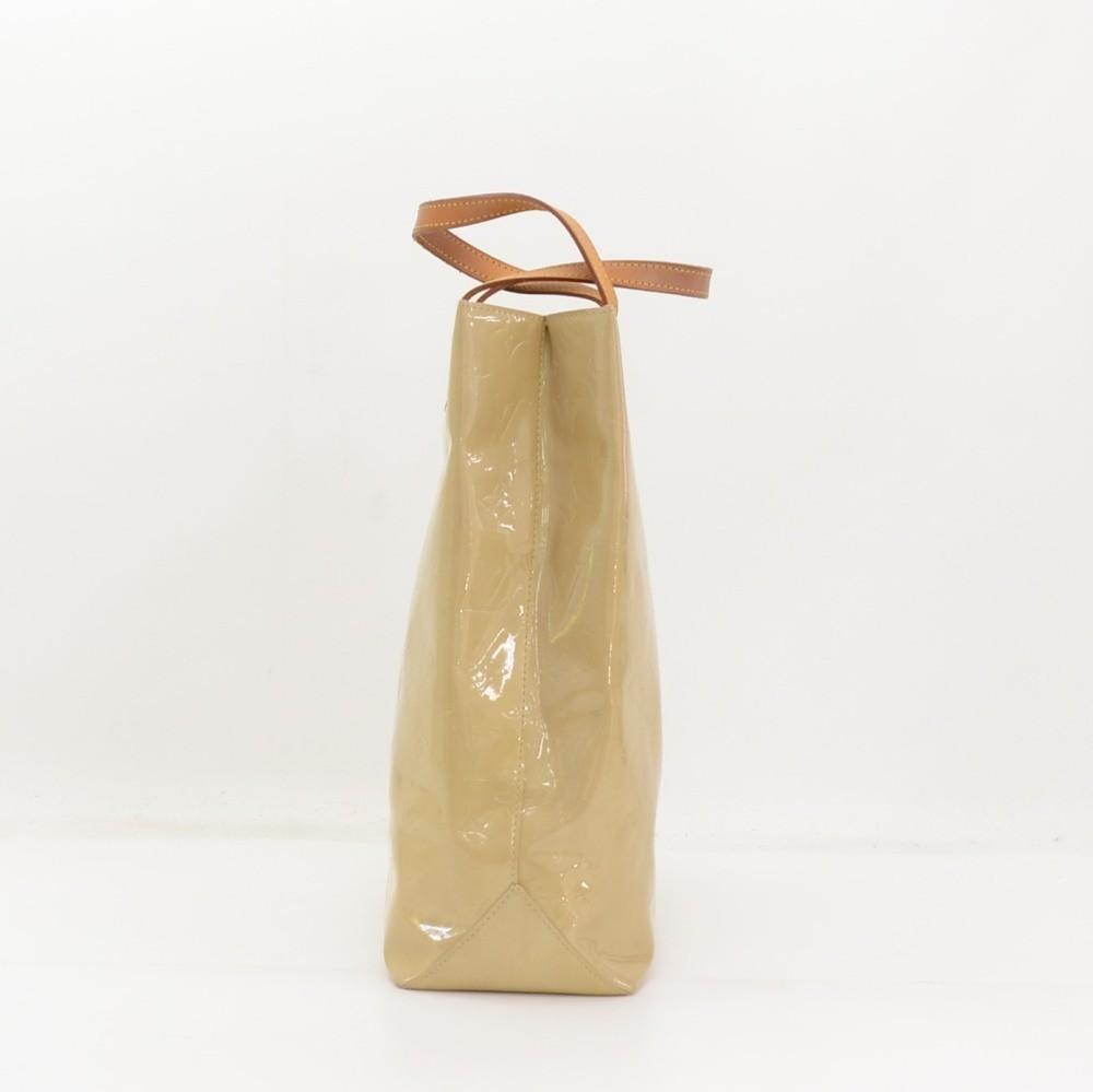 Louis Vuitto Reade MM Patent Leather Handbag