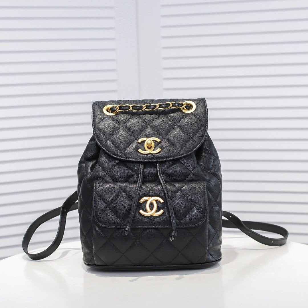 Designer bags by Chanel 085