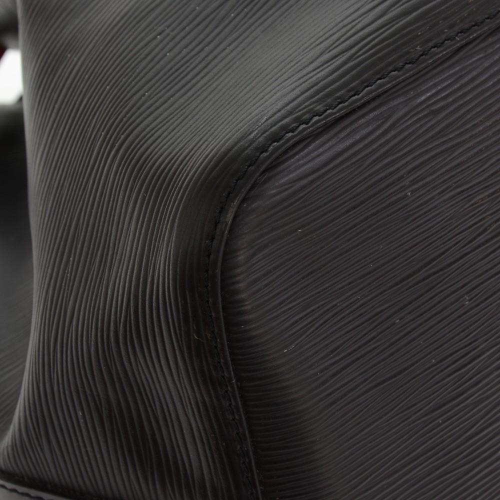 Louis Vuitto Petit Noe Black Epi Leather Bag