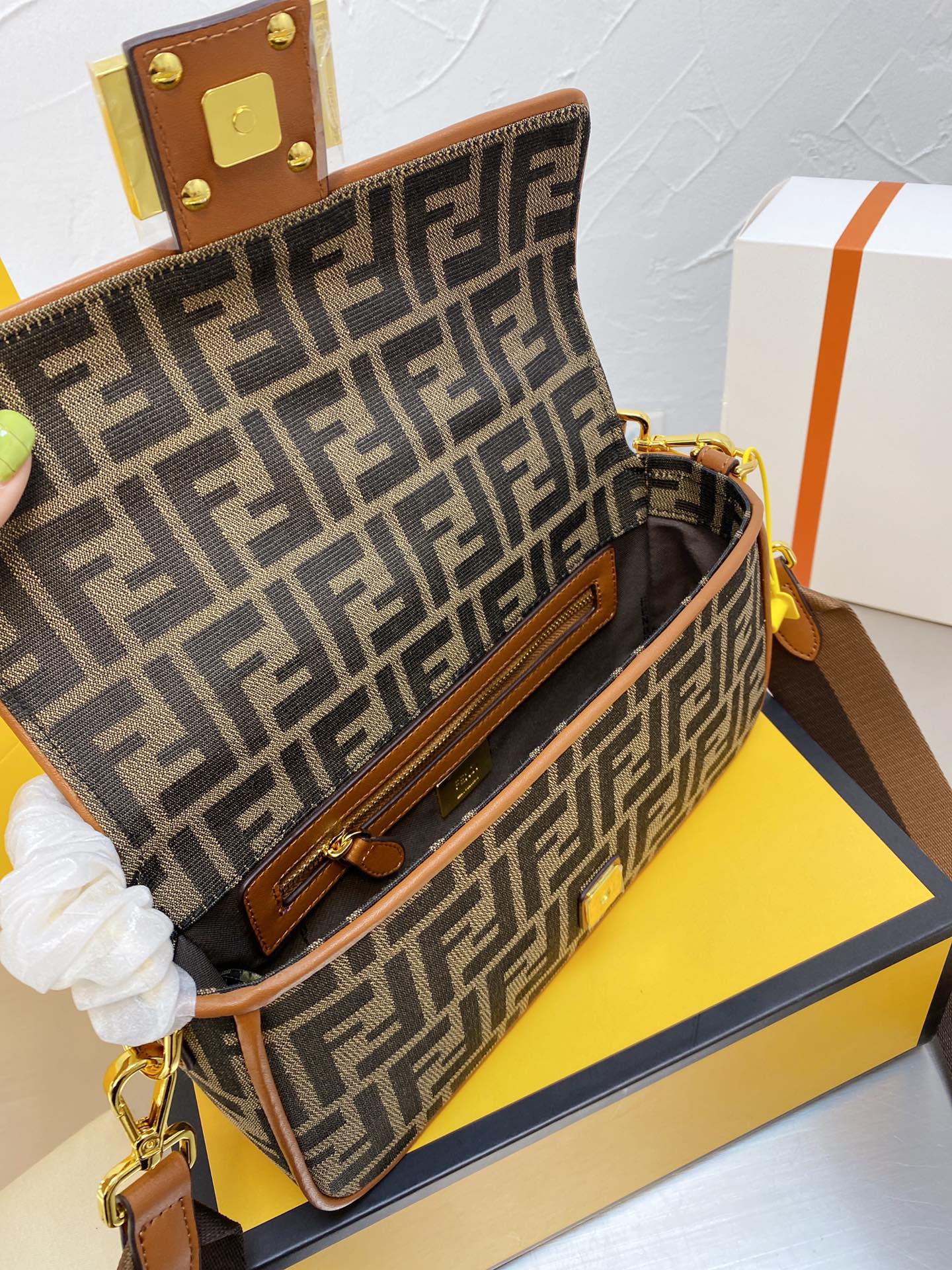 GLM - Top Quality Bags FEI 136