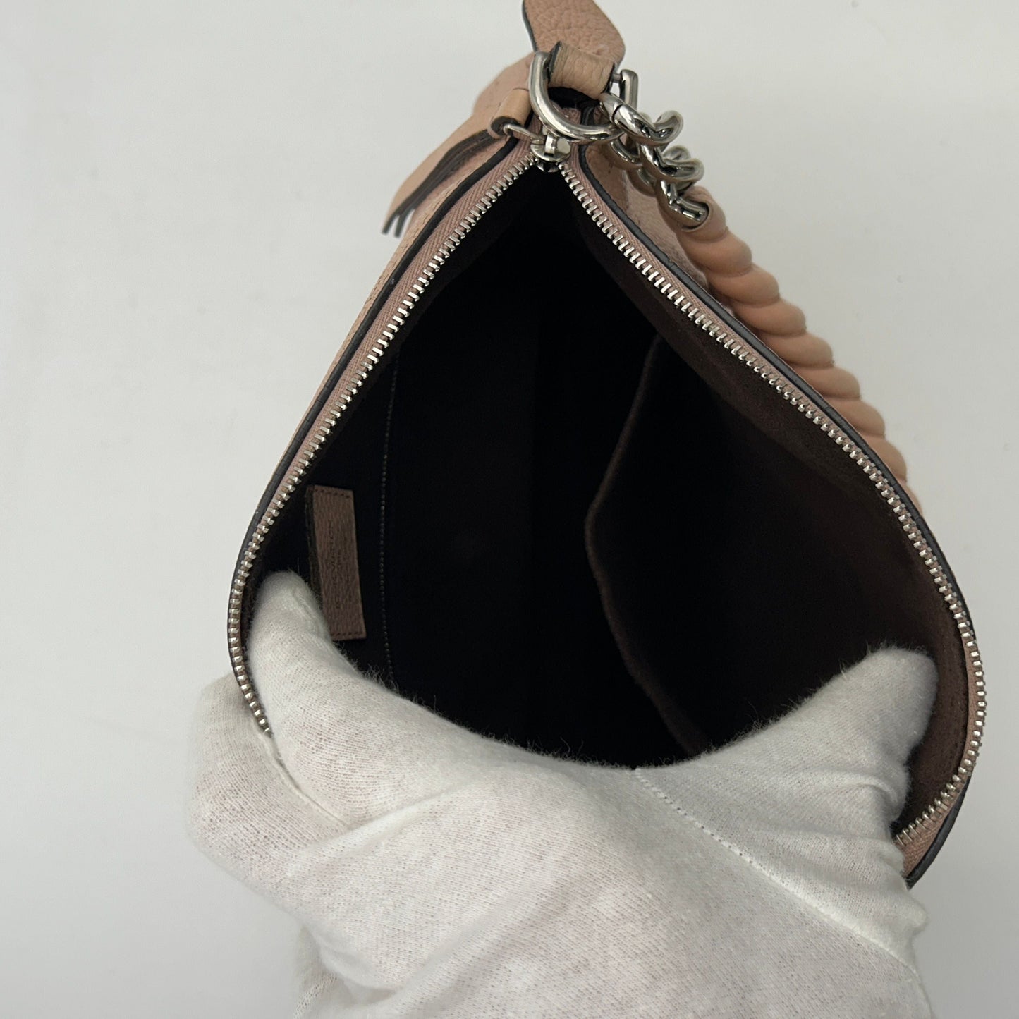 Louis Vuitton Monogram Mahina Babylone BB Handbag LA26866