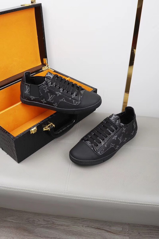 GLM - Top Quality Luv Sneaker 053