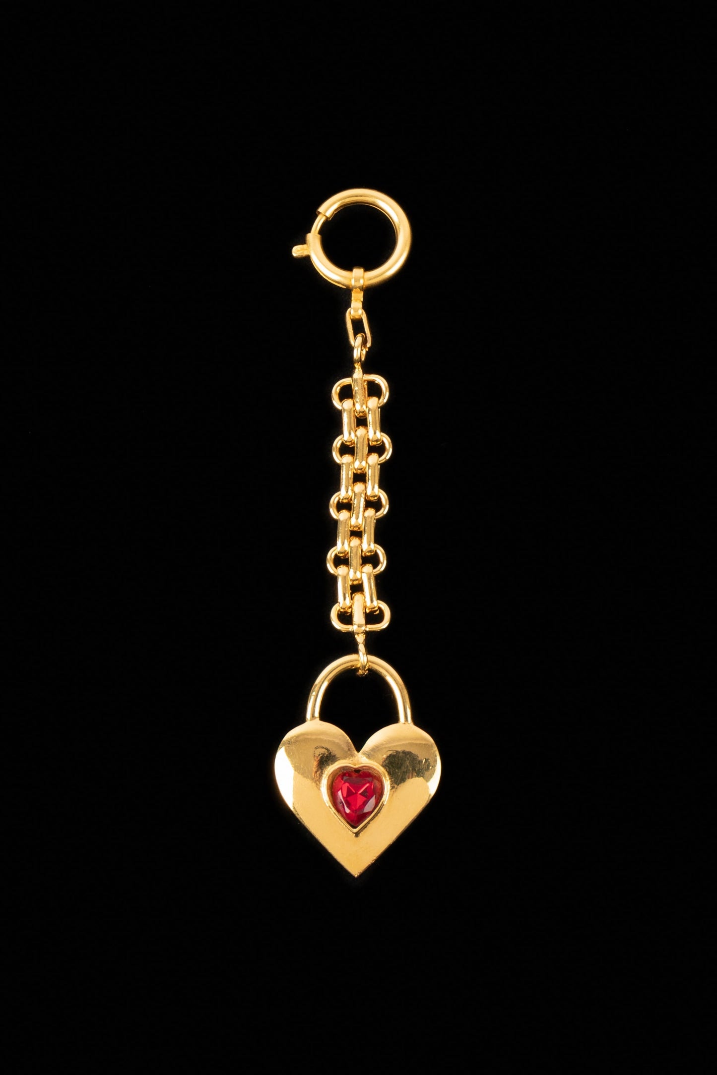 Porte clÃ© coeur Chanel 1988