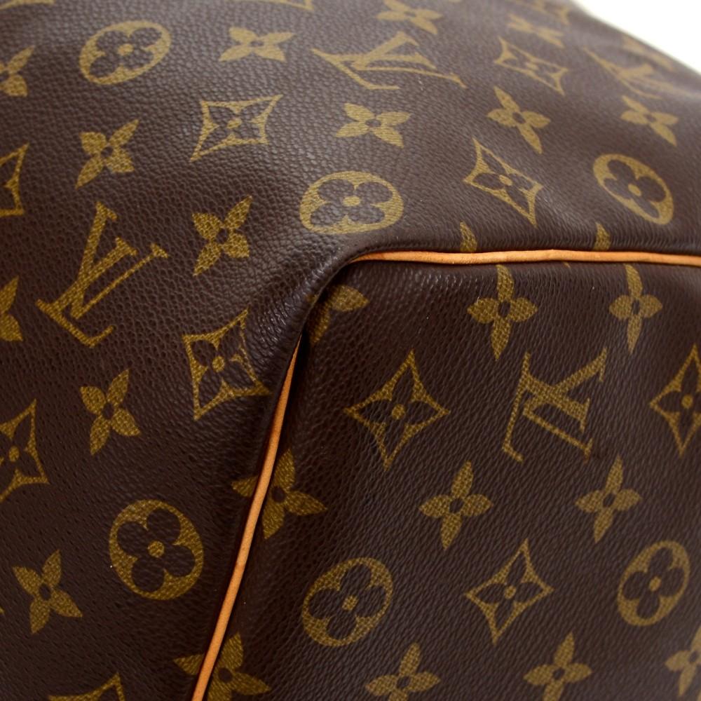 Louis Vuitto Keepall 50 Monogram Canvas Travel Bag
