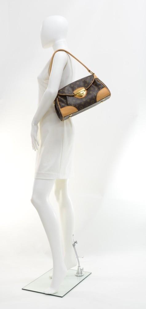 Louis Vuitto Beverly MM Shoulder Bag