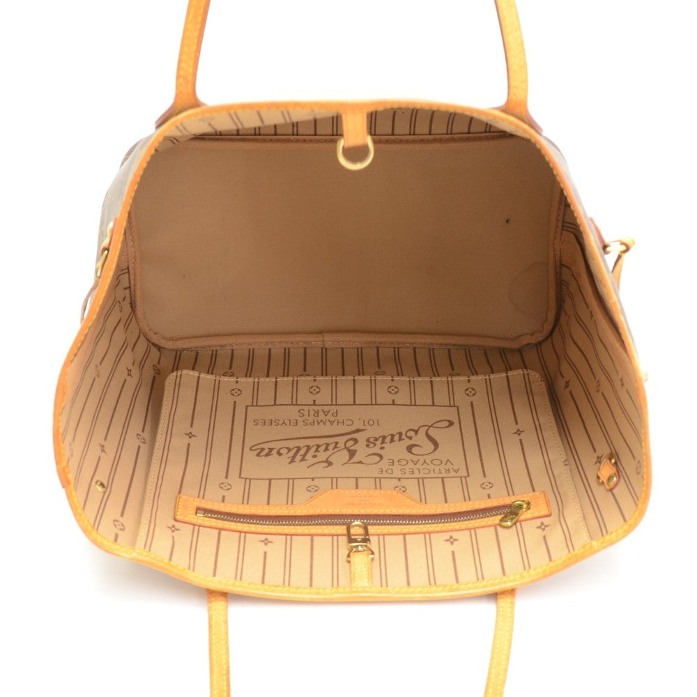 Louis Vuitto Neverfull MM Shoulder Bag