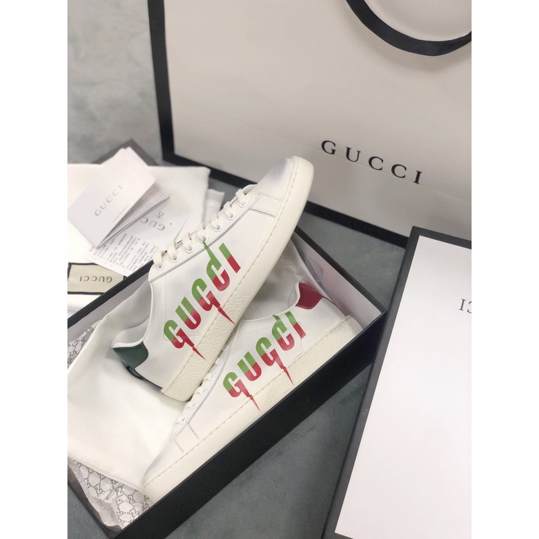 GLM-GCI  Ace with Blade Sneaker 088