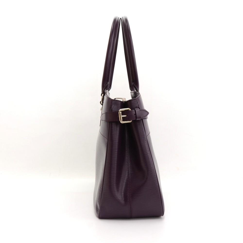 Louis Vuitto Passy GM Handbag