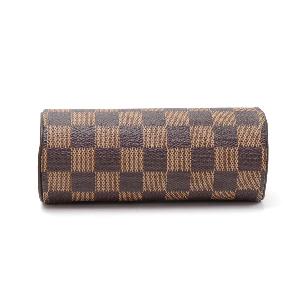 Louis Vuitto Papillon Pochette