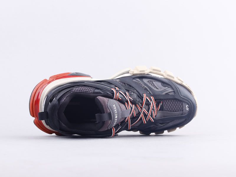 GLM - Bla Track Three Generations Sneaker