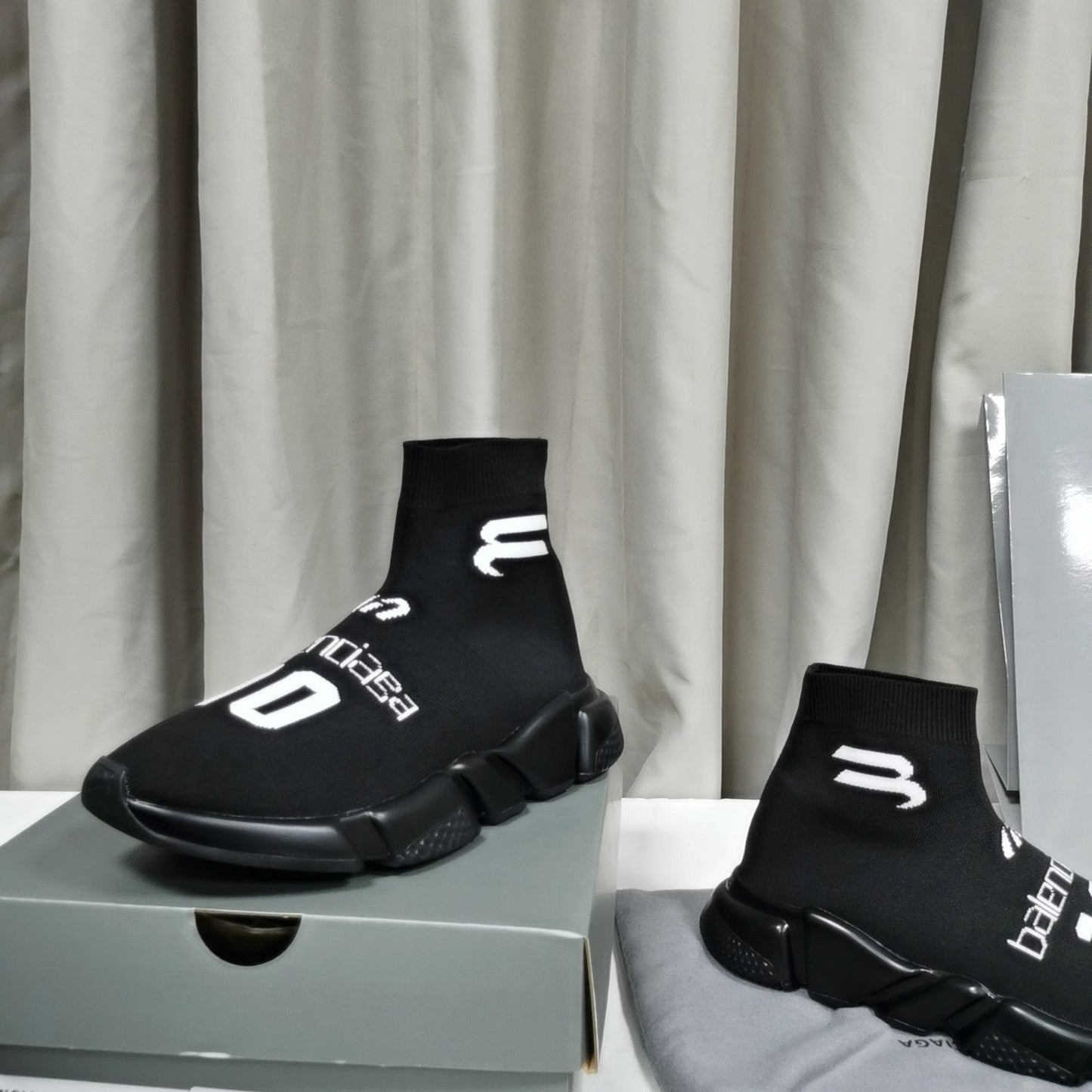 GLM - Bla Speed Recycled Knit Sneakers Black