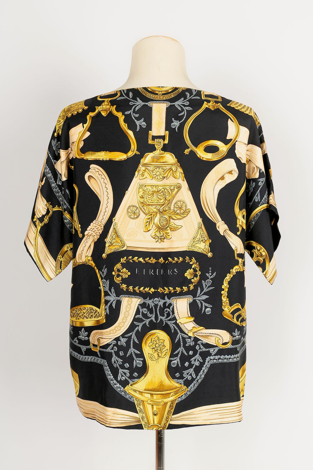 Haut en soie HermÃƒÆ’Ã‚Â¨s