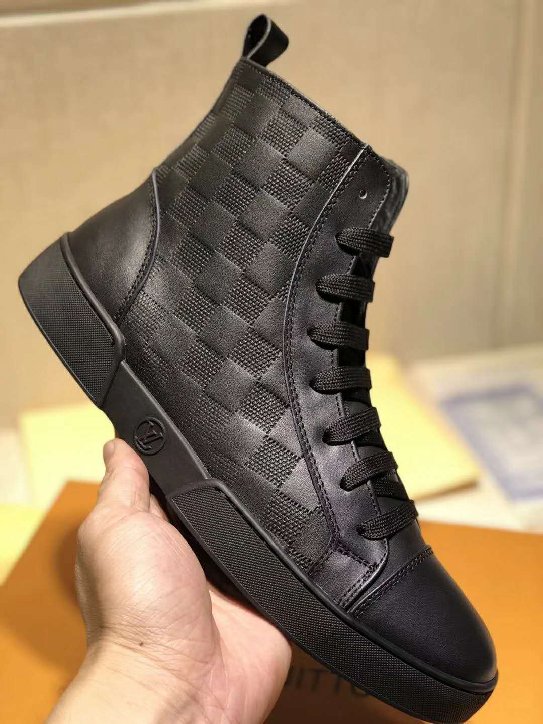 GLM - Top Quality Luv Sneaker 073