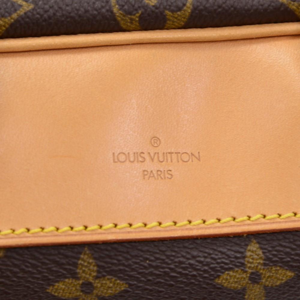 Louis Vuitto Deauville Monogram Canvas Handbag