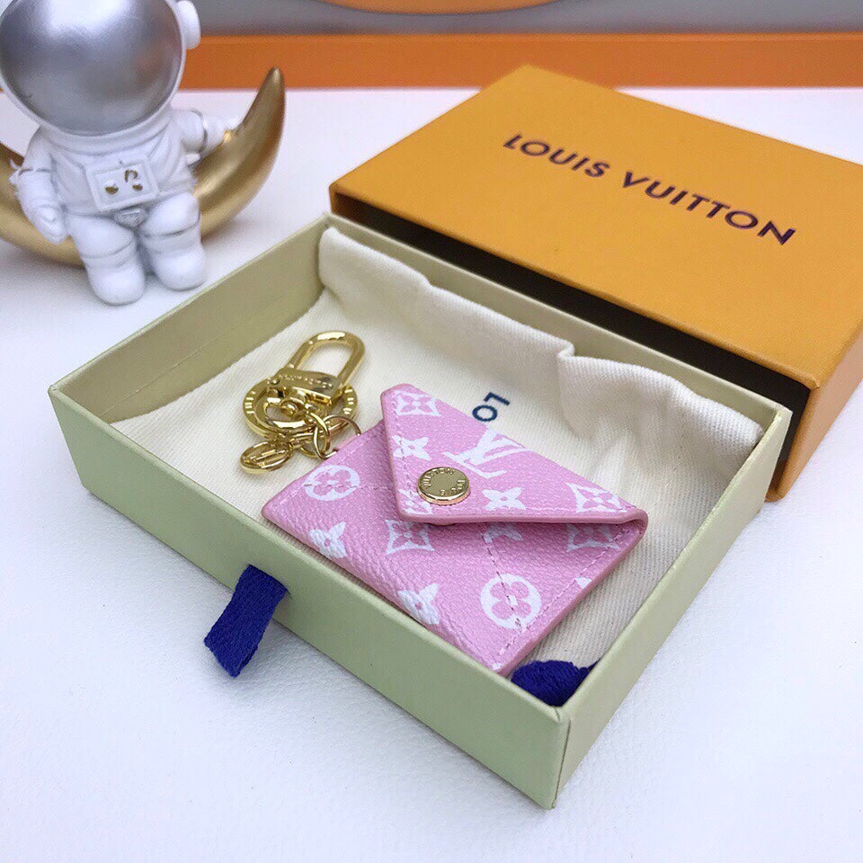 GLM -Top Quality Keychains LUV 068
