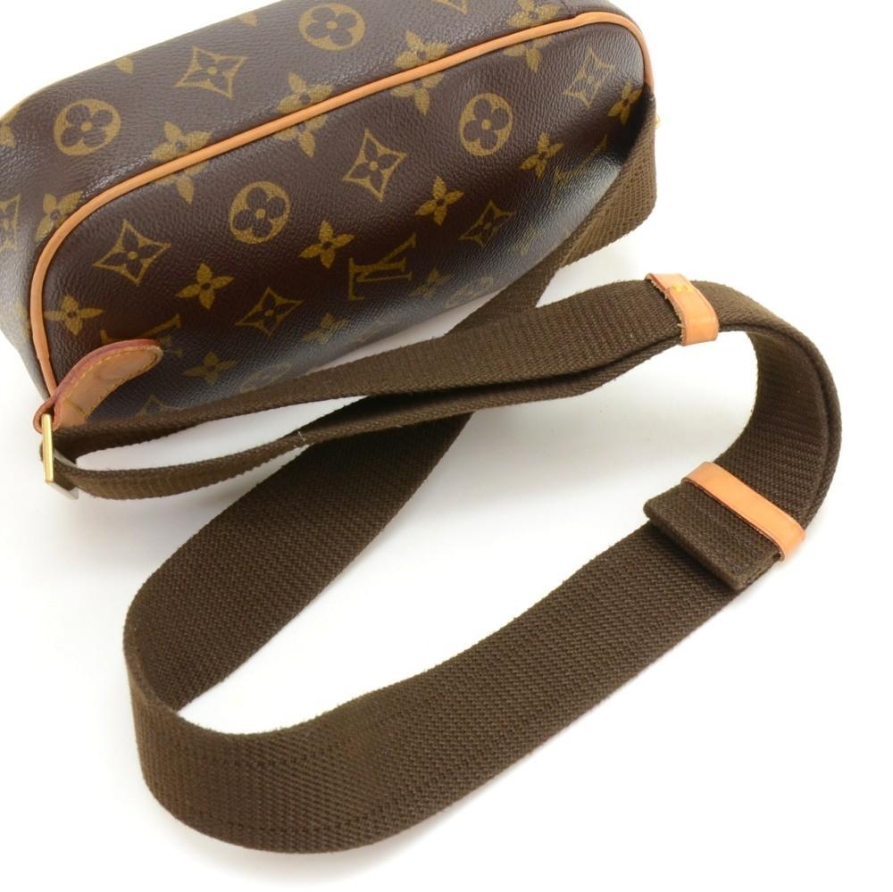 Louis Vuitto Pochette Gange Monogram Canvas Messenger Bag