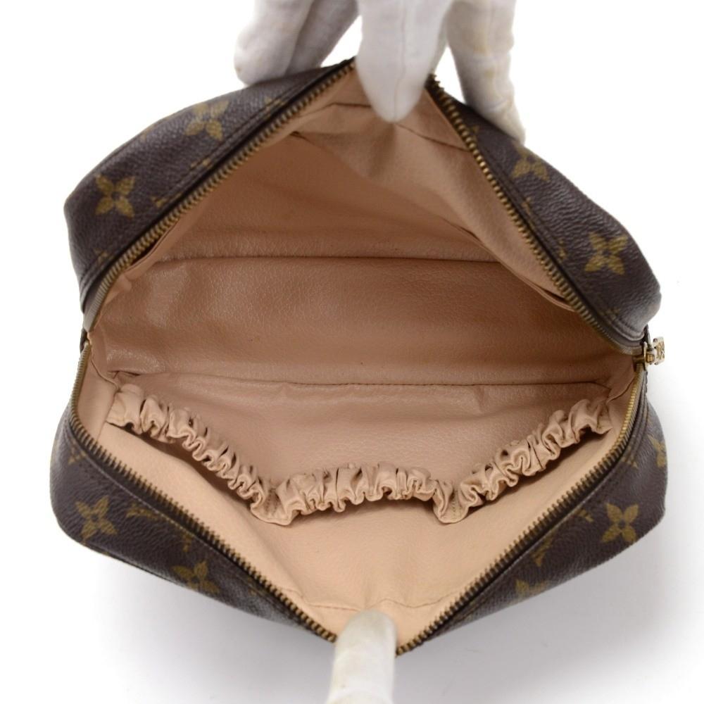 Louis Vuitto Trousse Toilette 23 Monogram Canvas Cosmetic Pouch