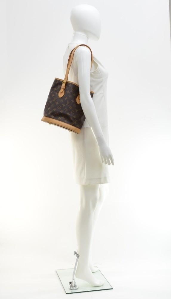 Louis Vuitto Bucket PM Monogram Canvas Shoulder Bag