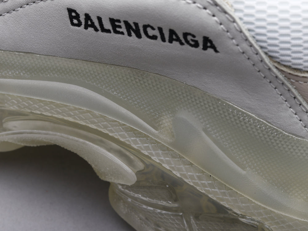 GLM - Bla 19SS Air Cushion White Sneaker
