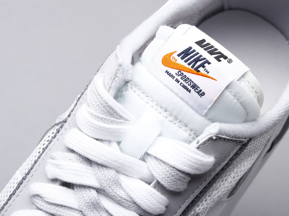 GLM - NKE Waffle off-white