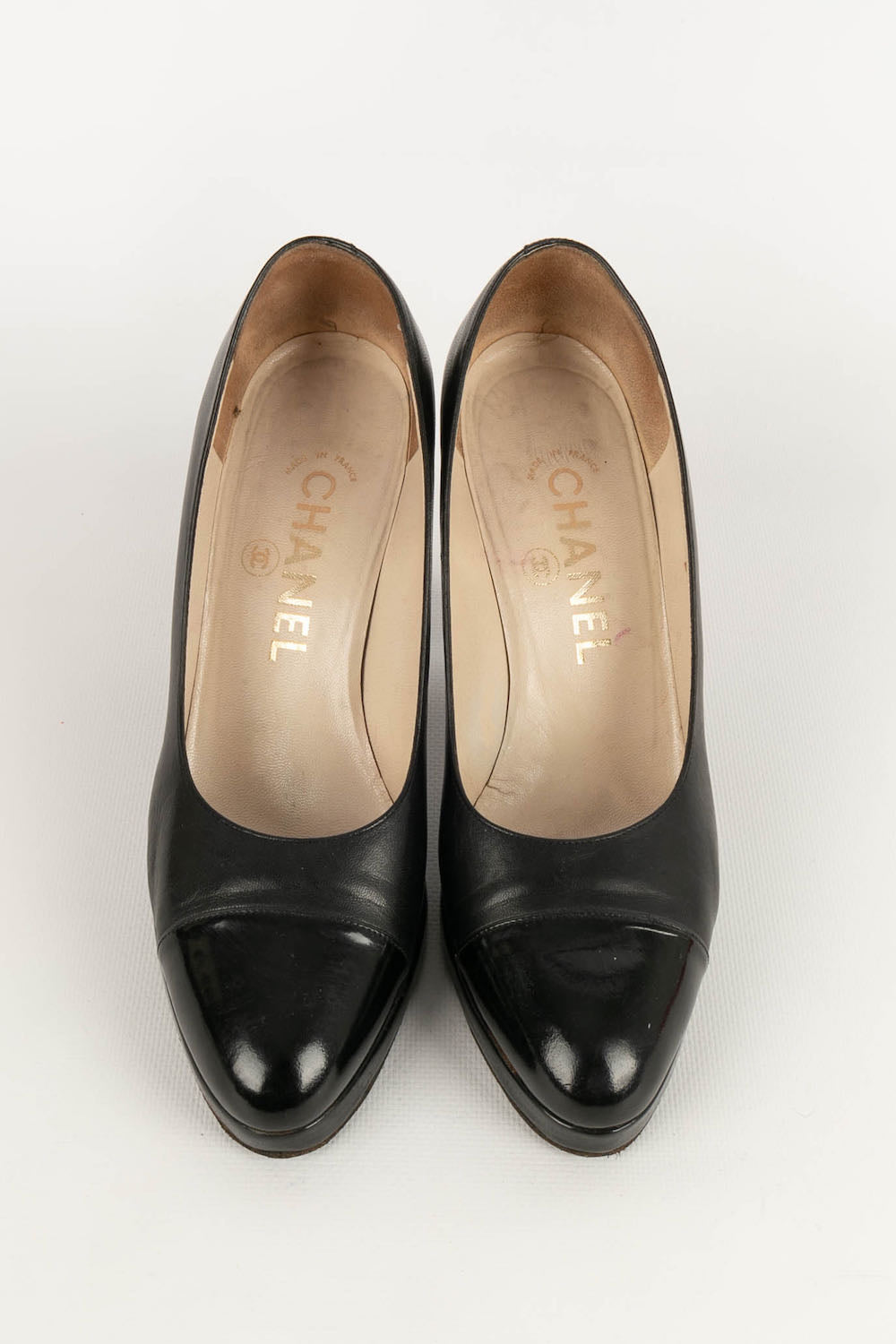 Escarpins en cuir Chanel
