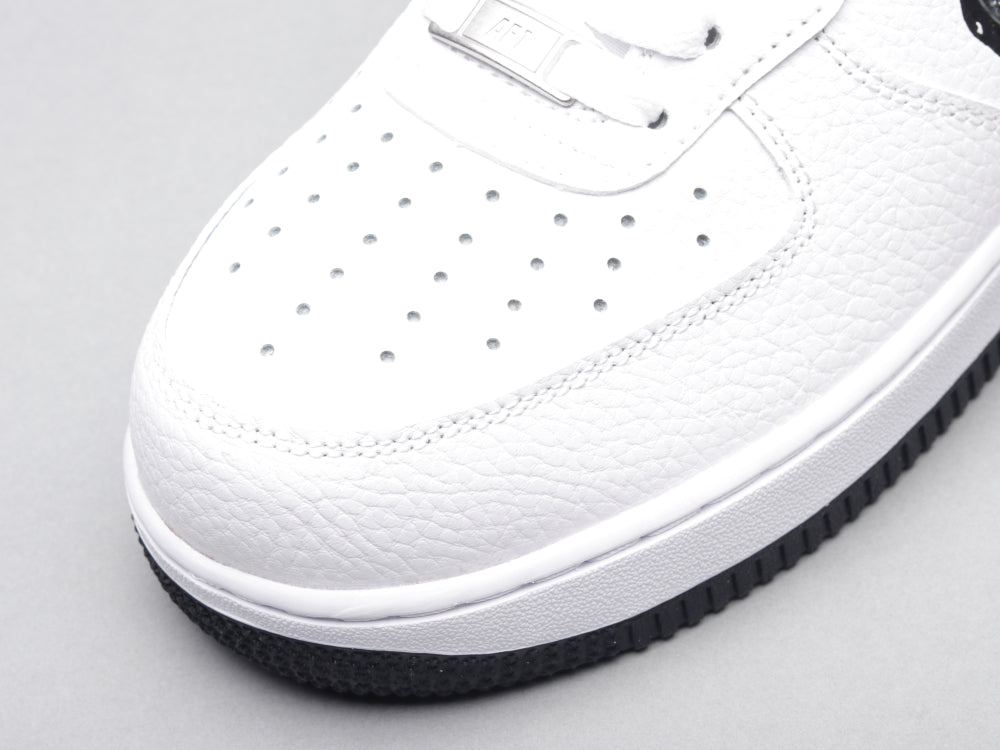 GLM - AF1 black and white brush